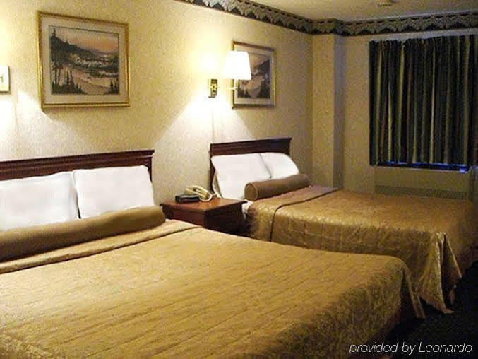Red Carpet Inn Williamstown Room photo